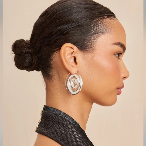 🌺🎉HP🎉🌺 NWT Cult Gaia Cassia Spiral Threader Earrings Antique Silver - Picture 11 of 16